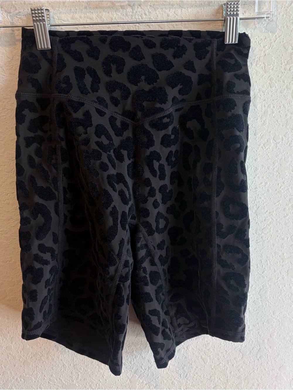 Balance Athletica Shorts Women Large Kingdom Collection Crushed Velvet Biker XS